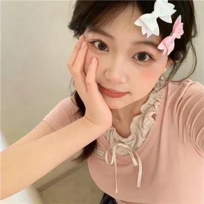亚历克斯与艾玛